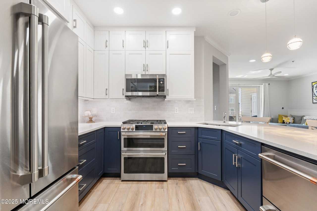 22 Cooper Avenue #211 - Photo 4 of 42