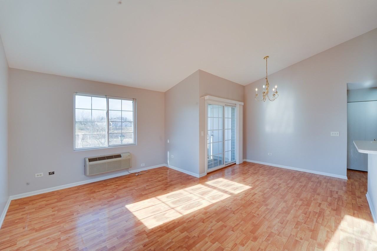 1231 Silverstone Drive #1231 - Photo 3 of 22