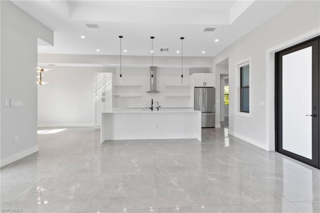 2740 35th Street - Photo 6 of 36