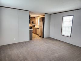 featured image of 543 Iowa Street #543