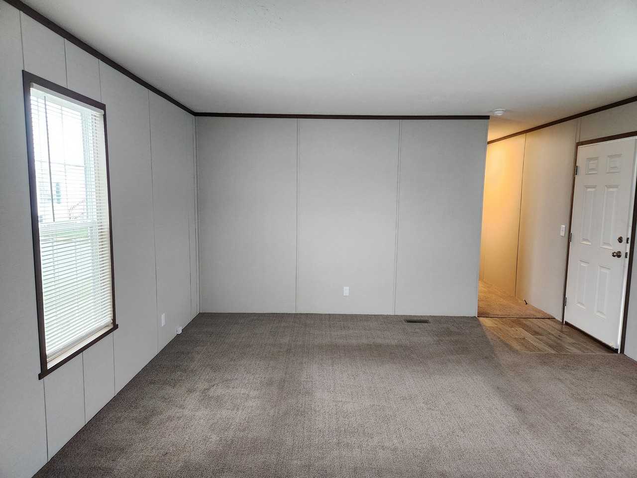 543 Iowa #543 - Photo 3 of 12