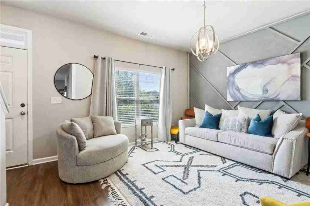 151 Humphry Ct - Photo 7 of 50