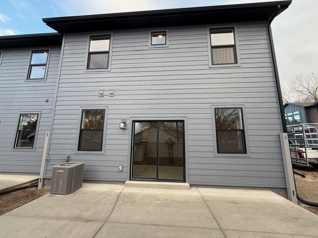 7835 S Holden St - Photo 2 of 20