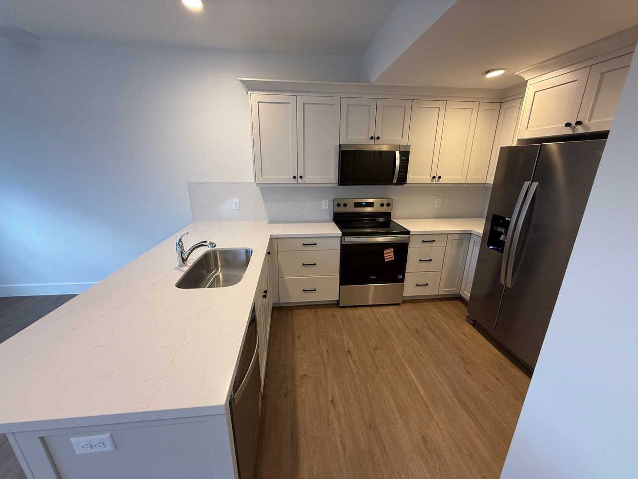 7835 S Holden St - Photo 6 of 20