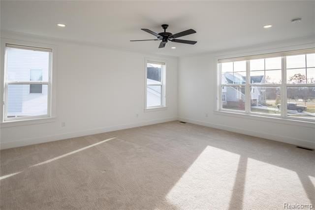 5556 Hobart Ct - Photo 5 of 44