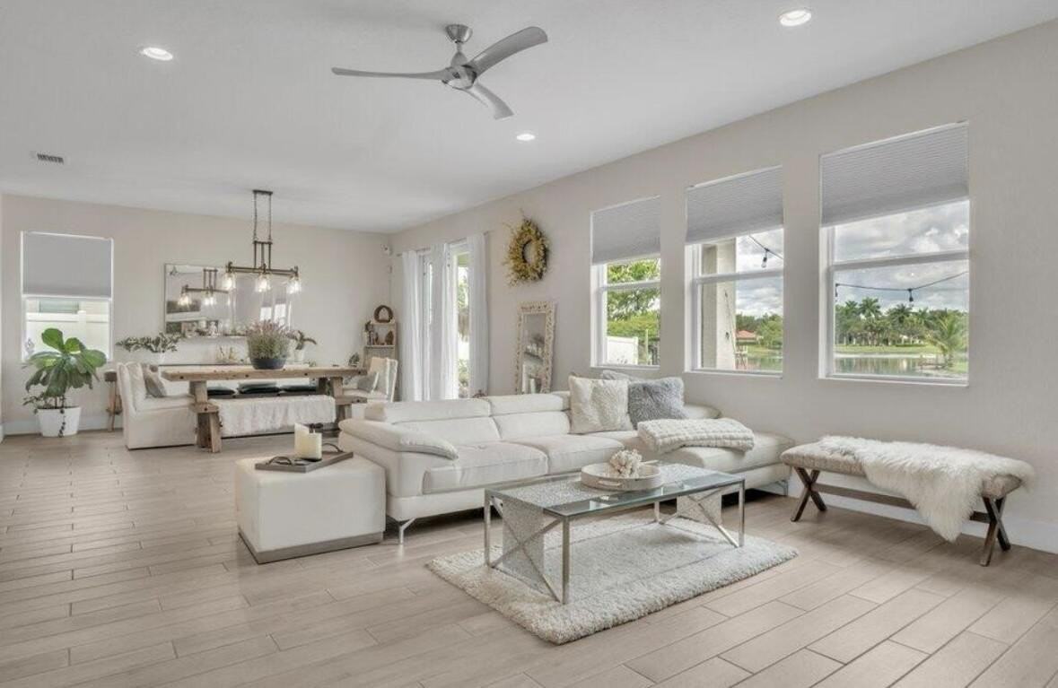 11971 Cypress Key Way - Photo 4 of 19