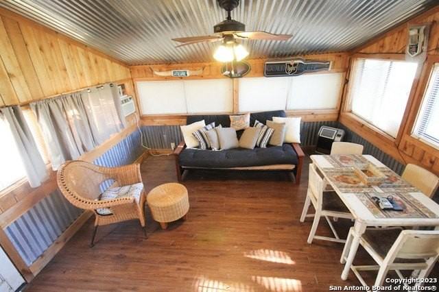 955 Faurie Road - Photo 7 of 21