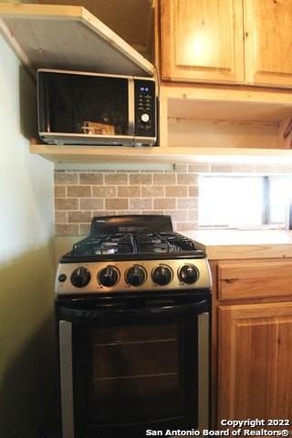 955 Faurie Road #TINY - Photo 5 of 23