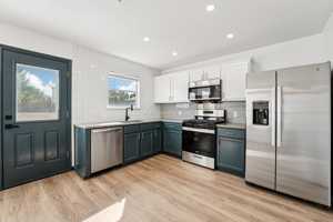 featured image of 429 Atlantis