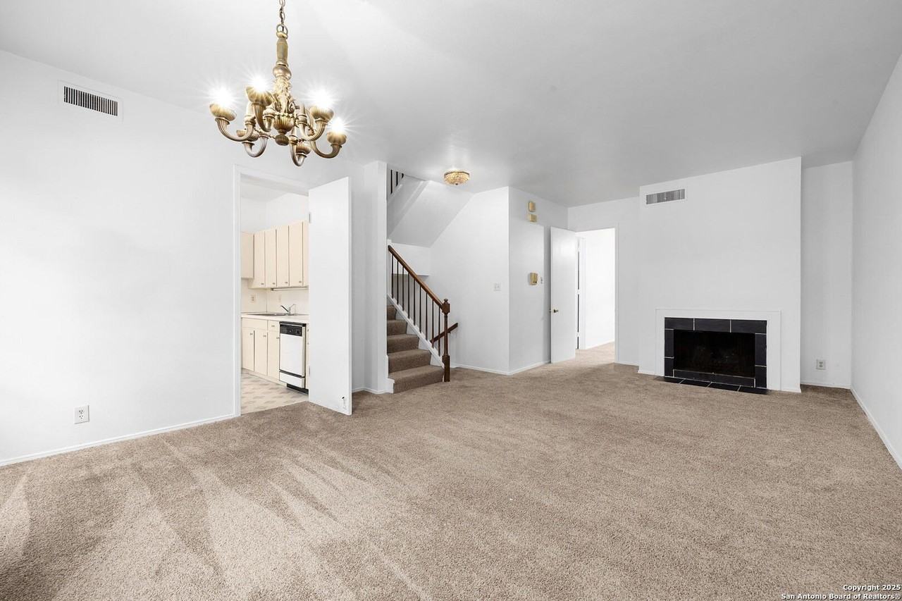 7707 Broadway Apt 24 #24 - Photo 7 of 48