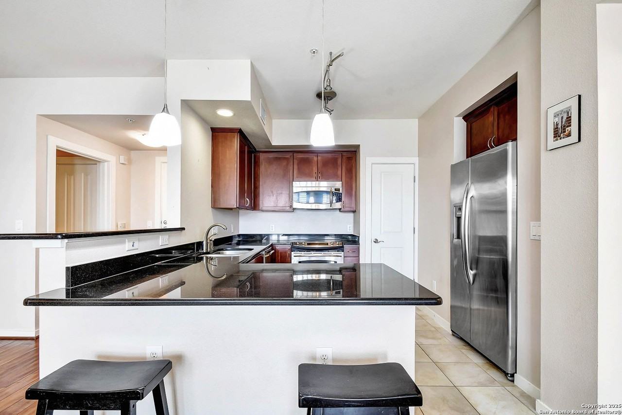 7342 #7204 Oak Manor - Photo 7 of 30