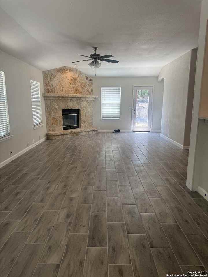 15727 Cotton Tail Lane - Photo 2 of 23