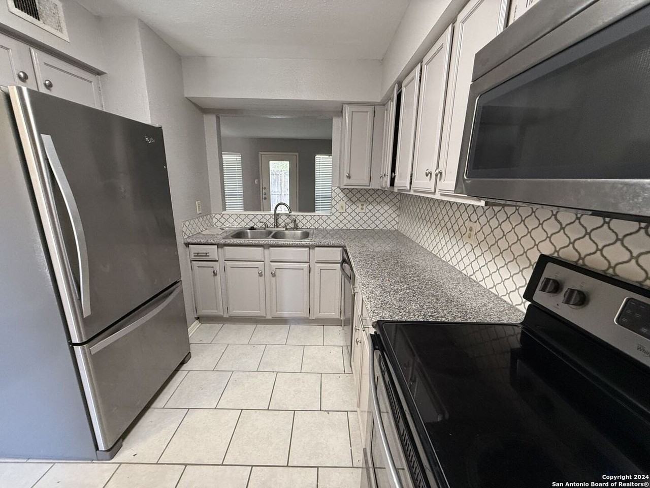 4918 Ali Avenue - Photo 2 of 14