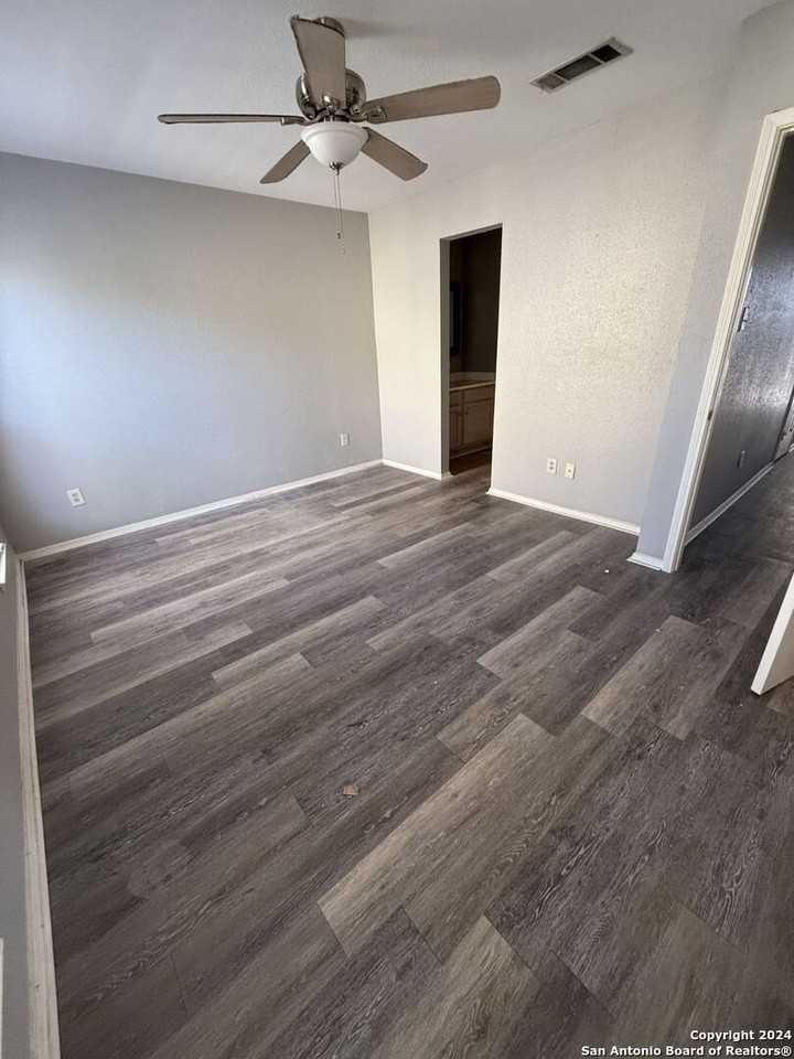 4918 Ali Avenue - Photo 5 of 14