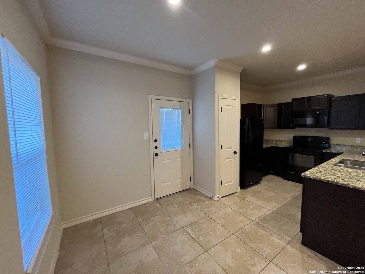 6019 Karly Way Unit 101 #101 - Photo 7 of 29