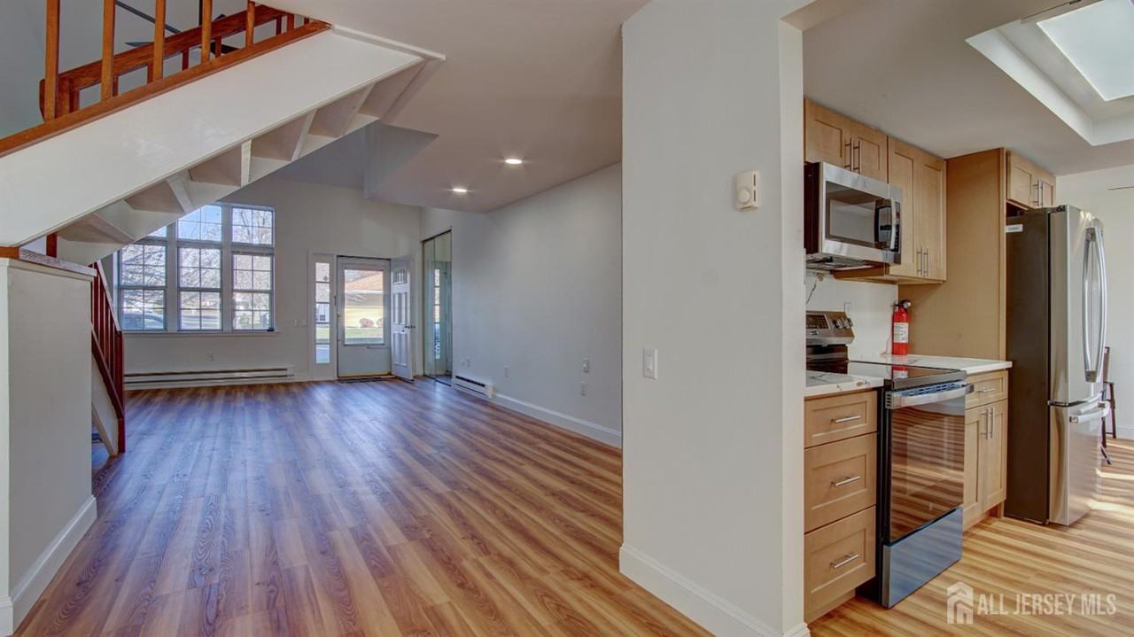 368 Metuchen Drive ##C - Photo 6 of 38