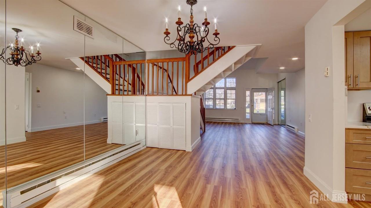 368 Metuchen Drive ##C - Photo 7 of 38