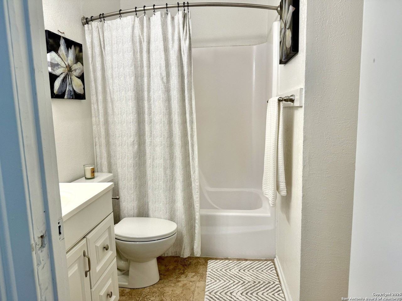 4723 Castle Rose - Photo 6 of 16