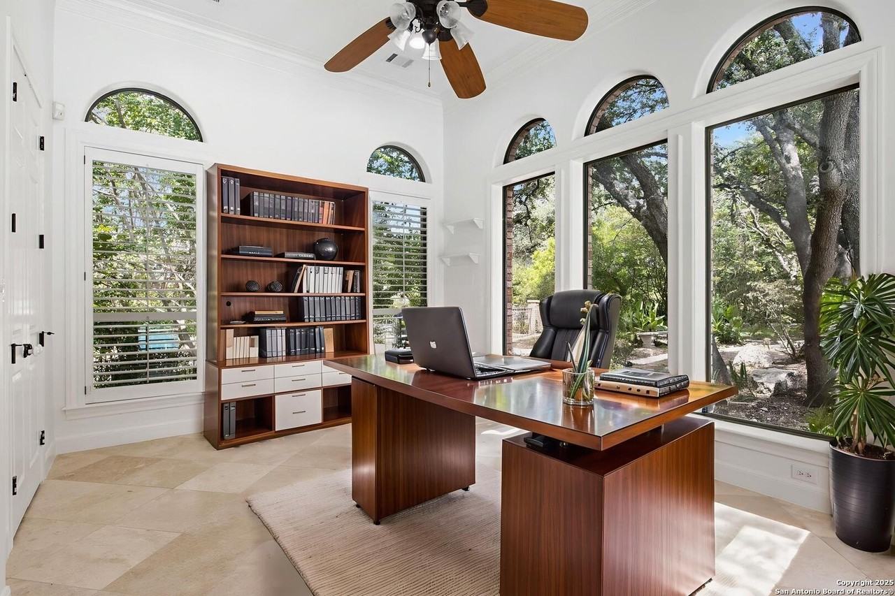 7 Vineyard Dr - Photo 5 of 45