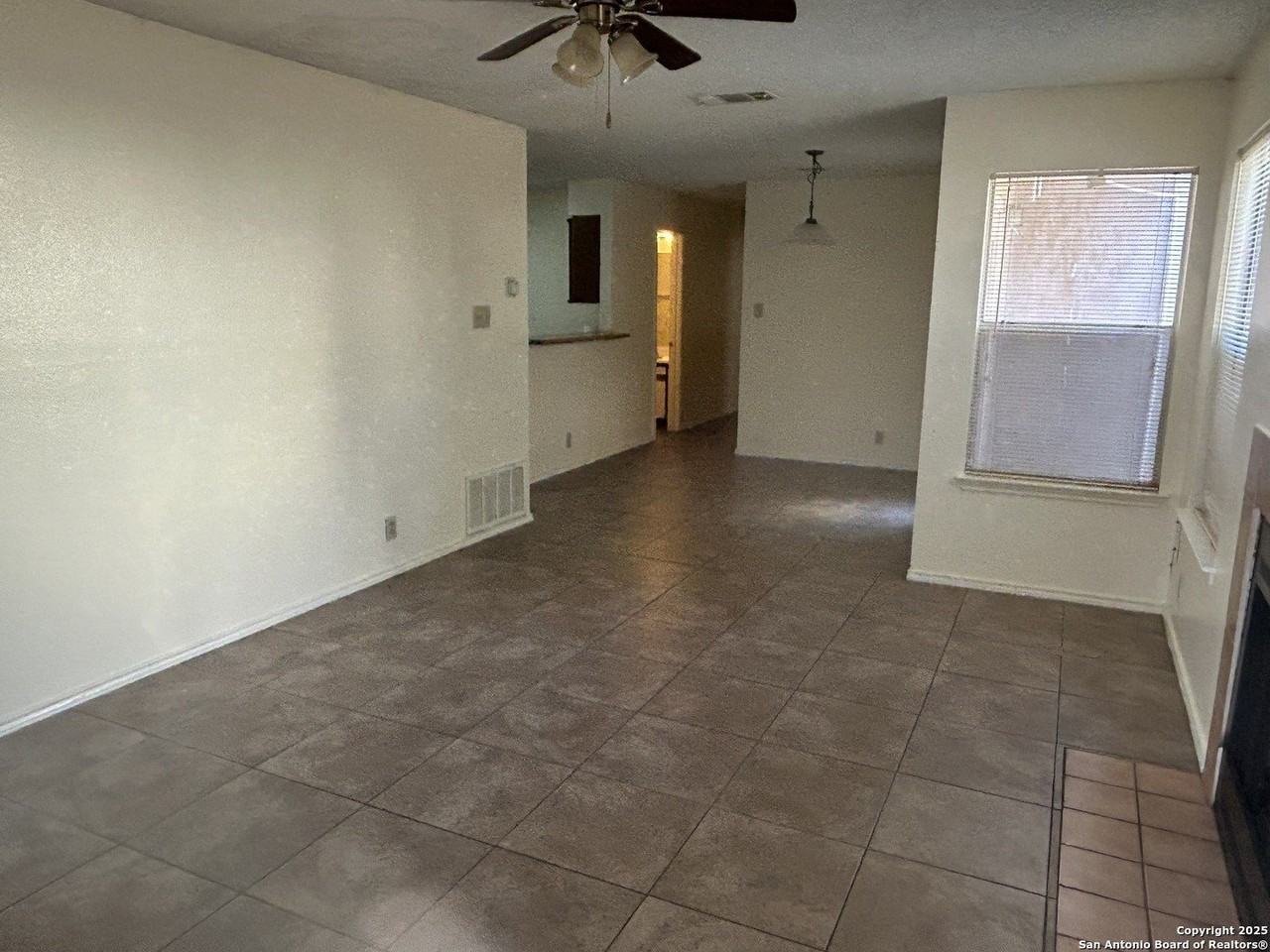 7231 Coral Springs - Photo 2 of 9