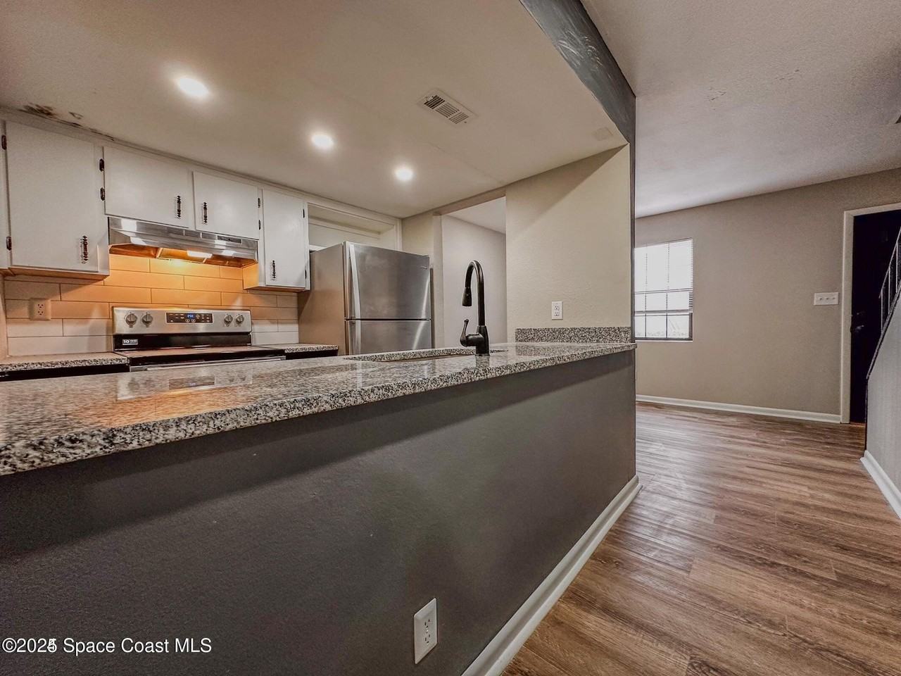 4443 N Olive Br #5 - Photo 3 of 11