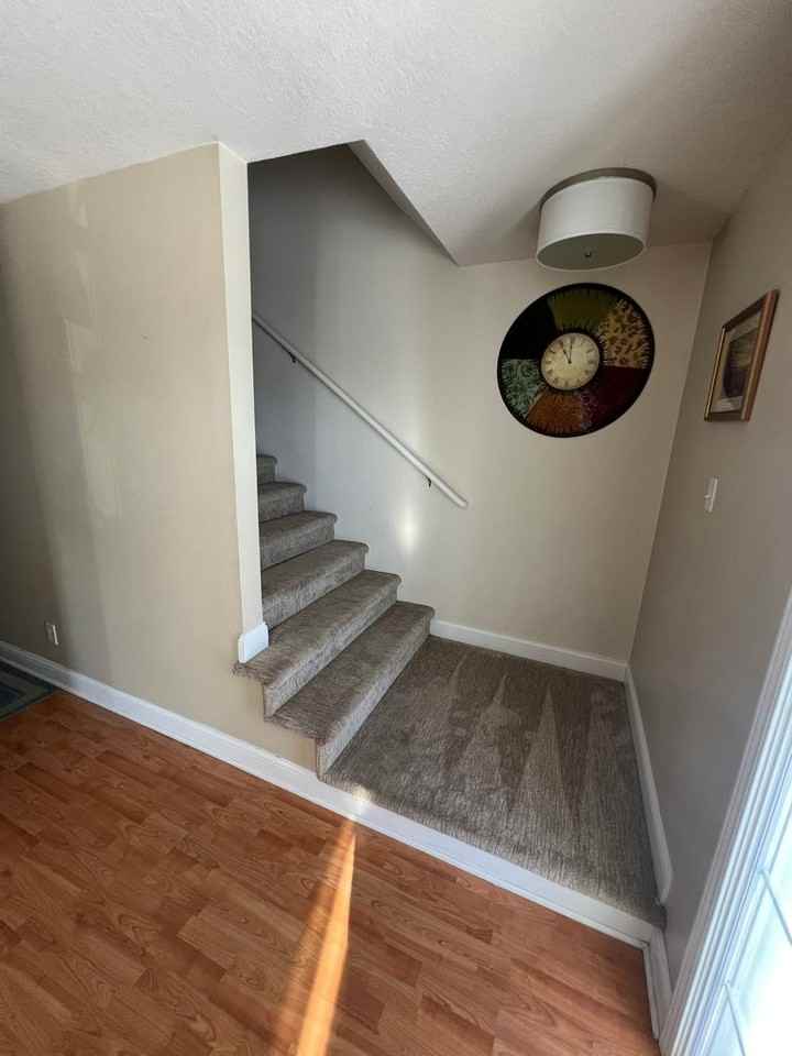 809 Poe Ave - Photo 5 of 50