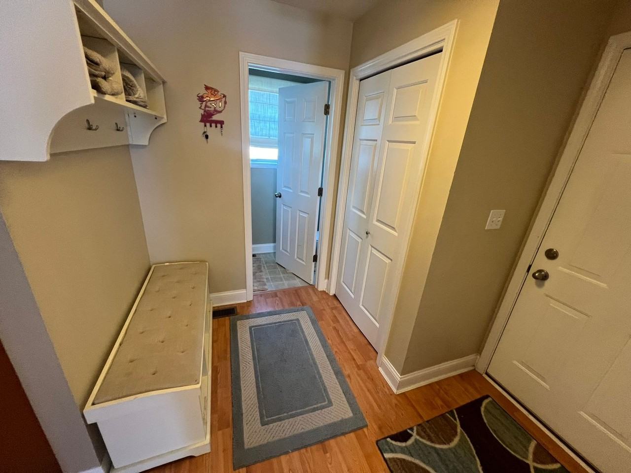 809 Poe Ave - Photo 6 of 50