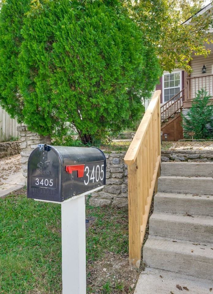 3405 Elkins Ave - Photo 2 of 34