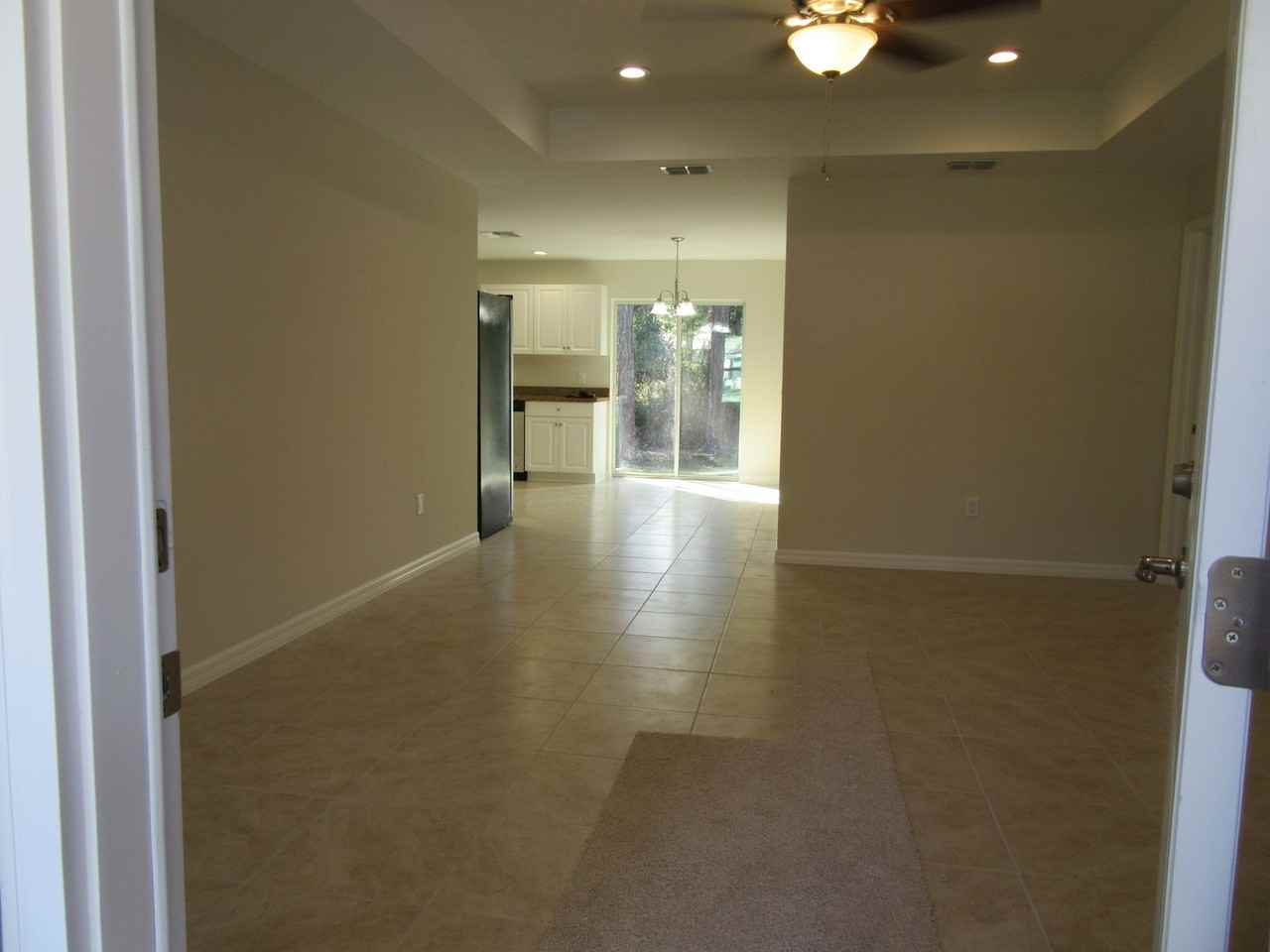 20 Locust Dr - Photo 2 of 22