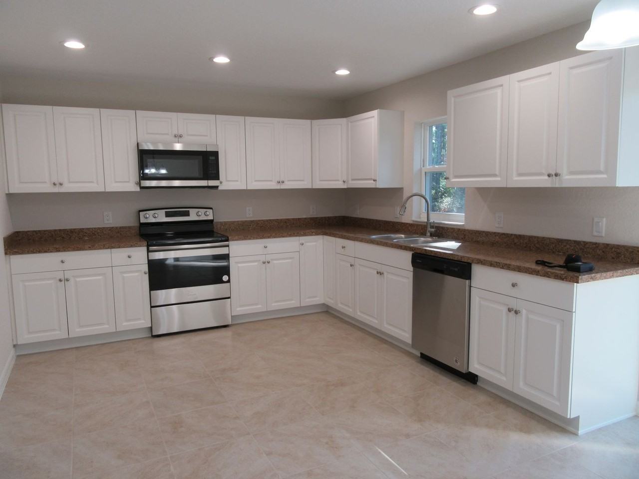 20 Locust Dr - Photo 5 of 22