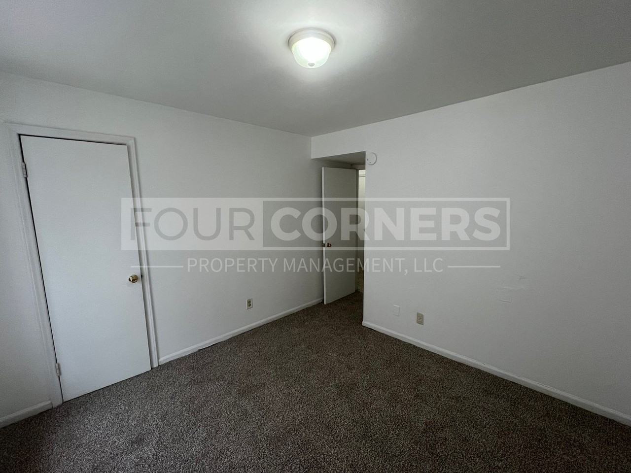 2303 Vanstory St - Photo 6 of 7