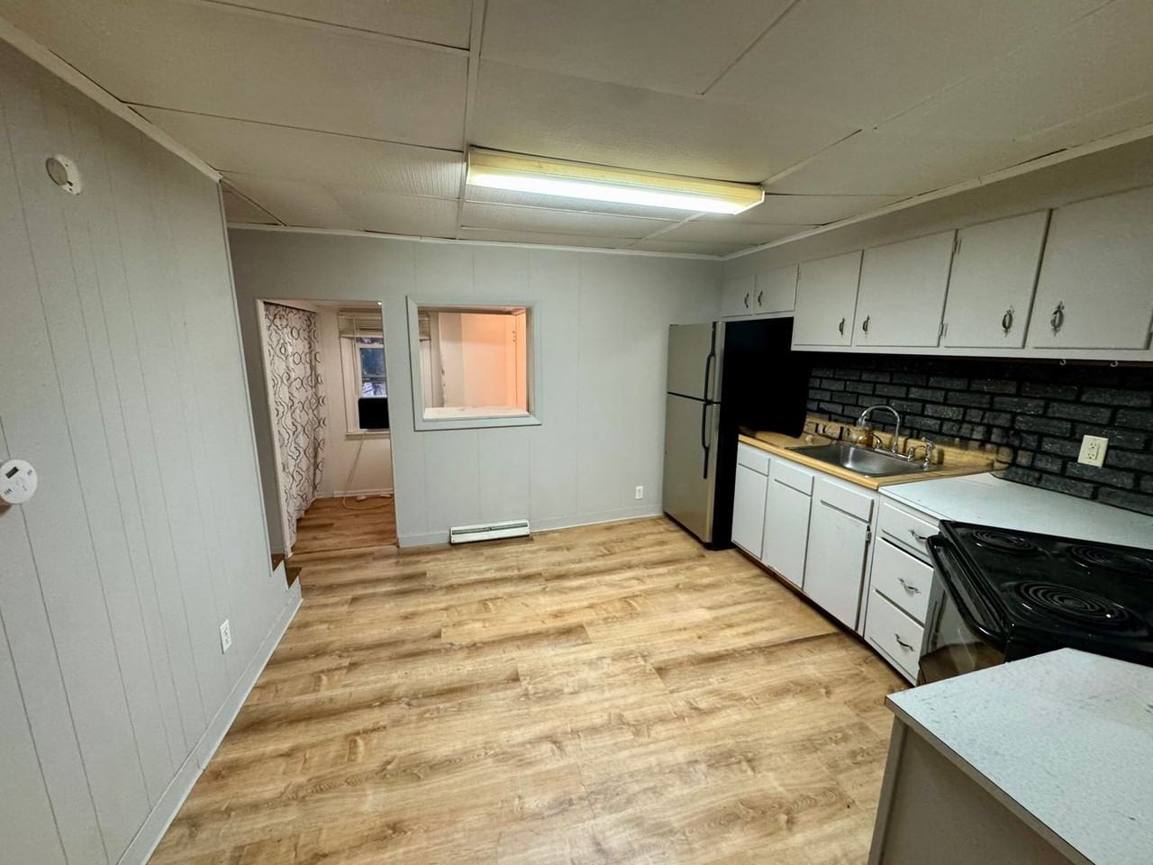 470 Spang Avenue - Photo 7 of 36