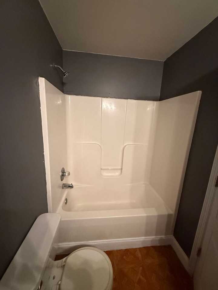 321 Christian Ln - Photo 7 of 12