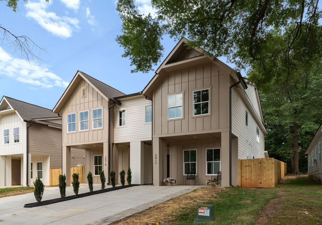 2413 Pruitt St - Photo 2 of 25