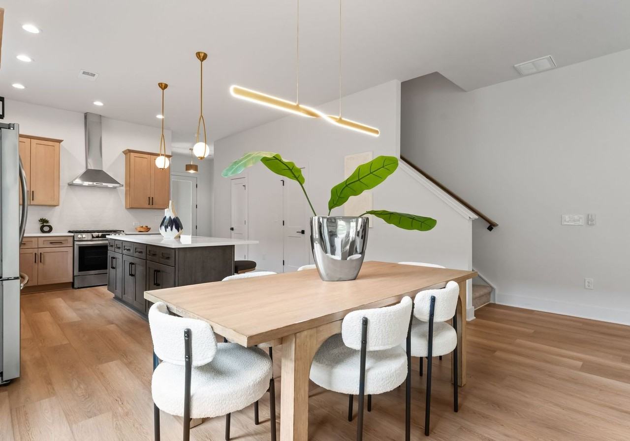 2413 Pruitt St - Photo 7 of 25