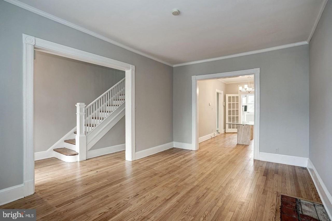 1431 S St Se - Photo 4 of 21