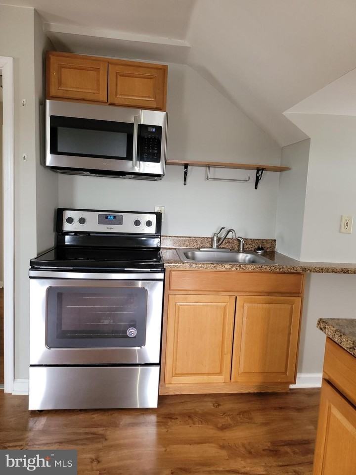 503 North Rodney Street #3A - Photo 5 of 18