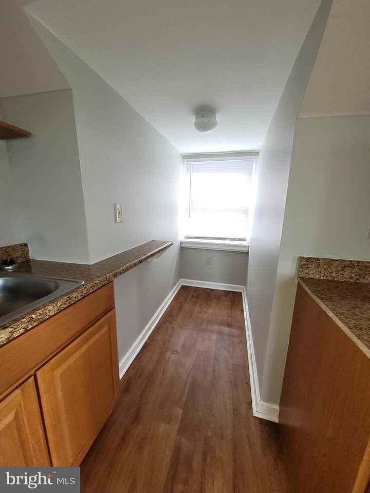 503 North Rodney Street #3A - Photo 7 of 18