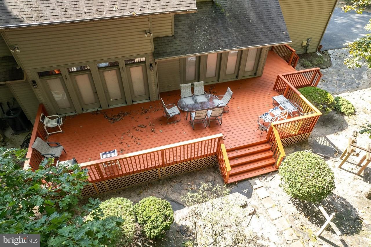 23615 Quail Hollow Circle - Photo 6 of 49