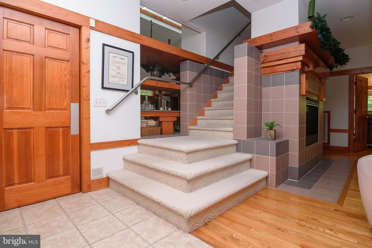 23615 Quail Hollow Circle - Photo 7 of 49