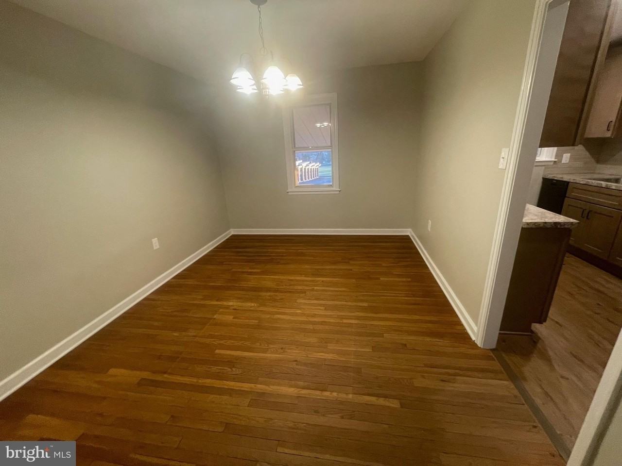 316 Prospect St - Photo 4 of 14