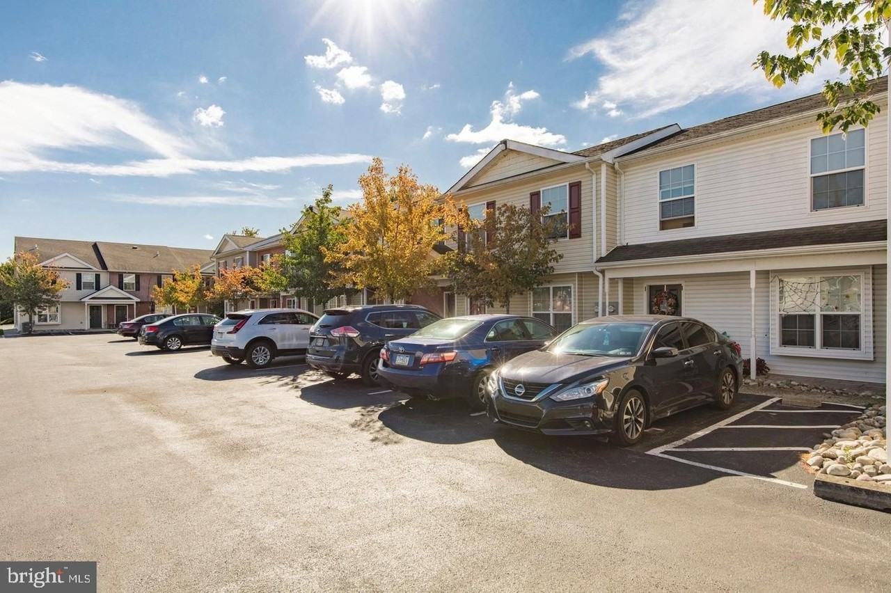 56 South Charlotte Street #B3 - Photo 4 of 15