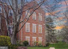 featured image of 14 South Manchester Street