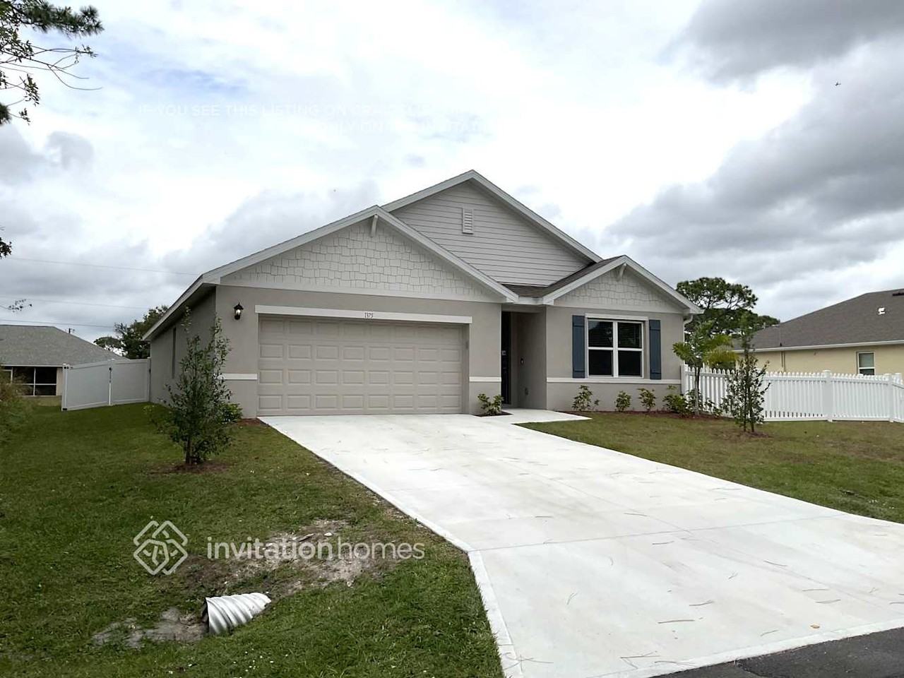 1375 Valencia St Se - Photo 2 of 20