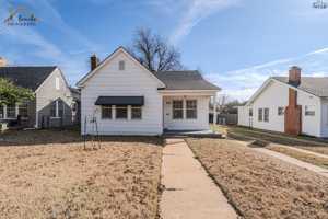 featured image of 2003 Arthur Street