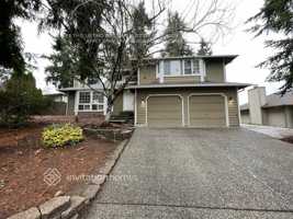 featured image of 3029 Southeast Silver Crest Drive