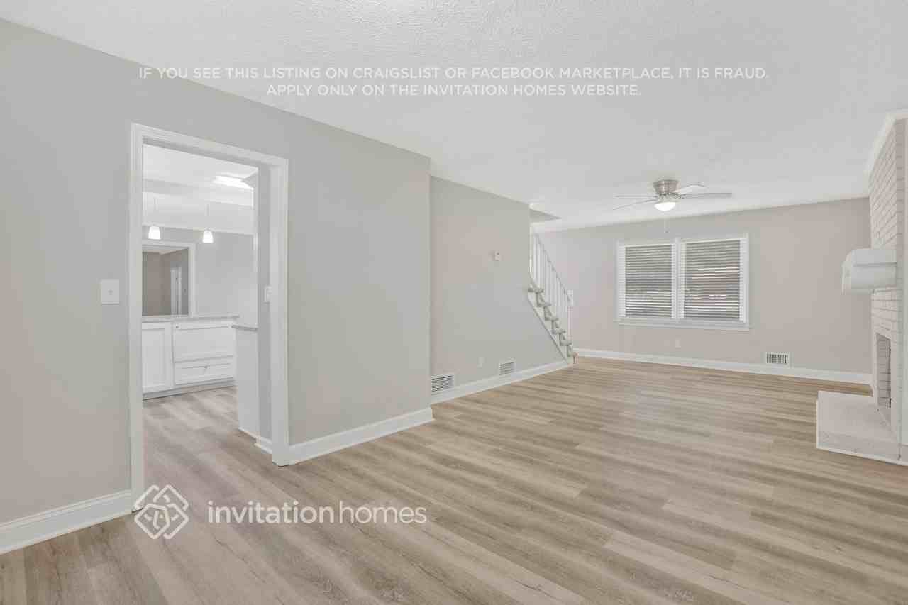 750 Navajo Trl - Photo 3 of 26