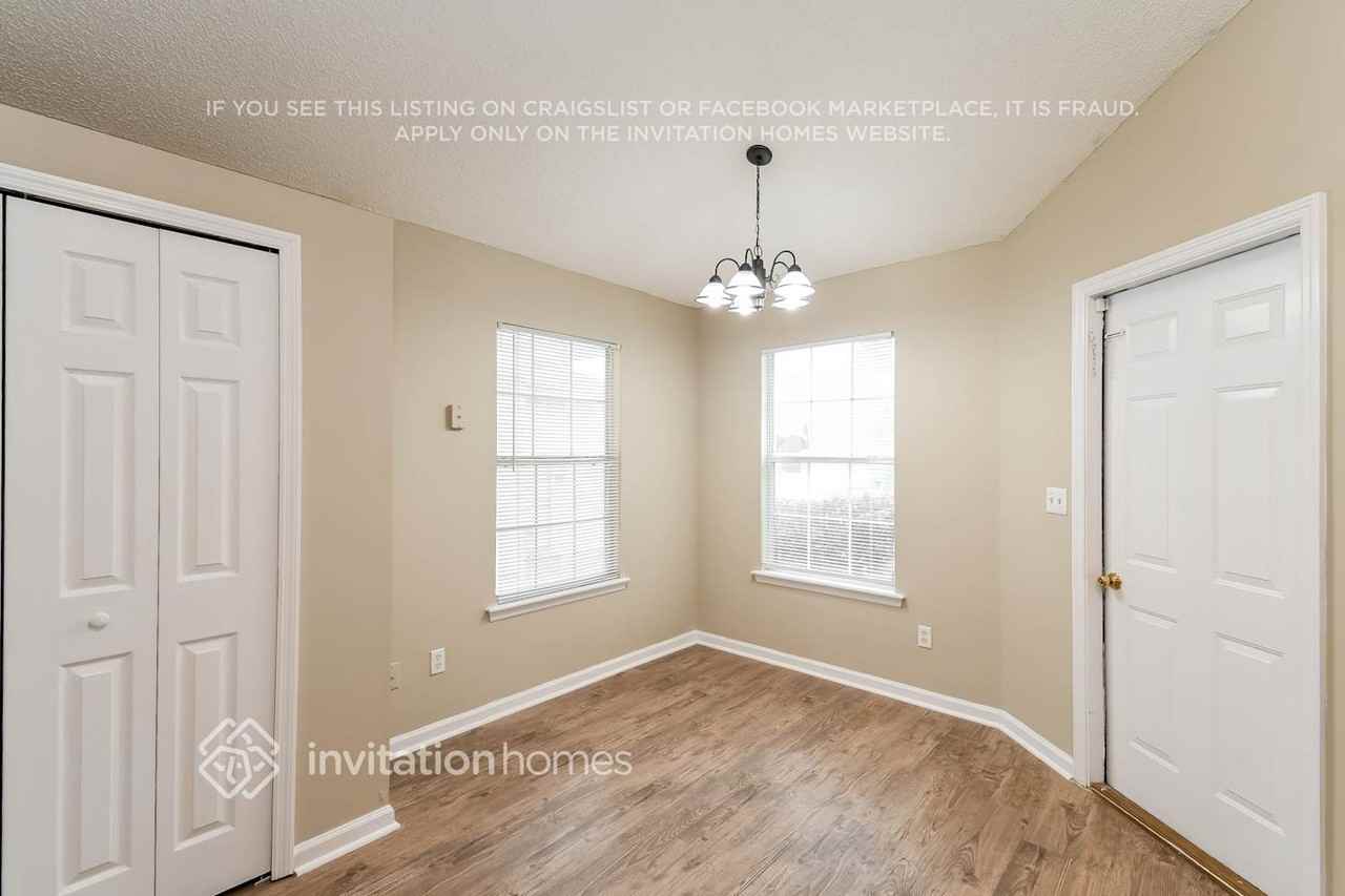 1519 Slash Pine Ct - Photo 5 of 17