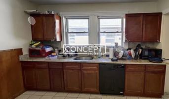 featured image of 785 Washington Street #1B