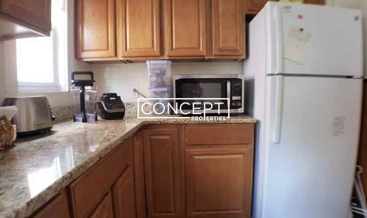 785 Washington St #1B - Photo 5 of 6